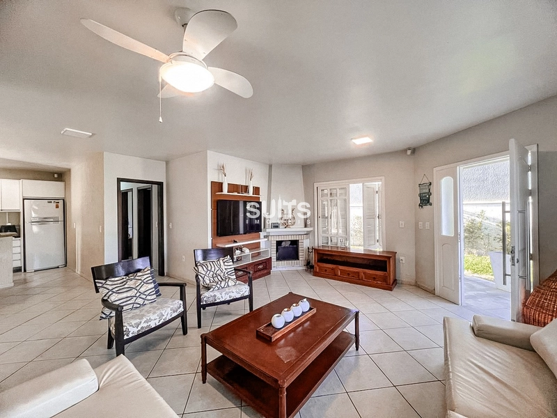 Excelente casa com 02 terrenos à venda em Atlântida: 6ª foto da galeria de imagens do imóvel