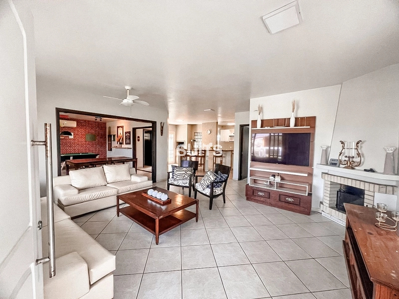 Excelente casa com 02 terrenos à venda em Atlântida: 14ª foto da galeria de imagens do imóvel