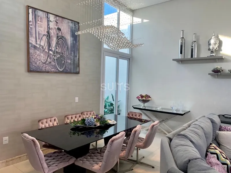 Linda Casa à venda no condomínio Las Palmas: 6ª foto da galeria de imagens do imóvel