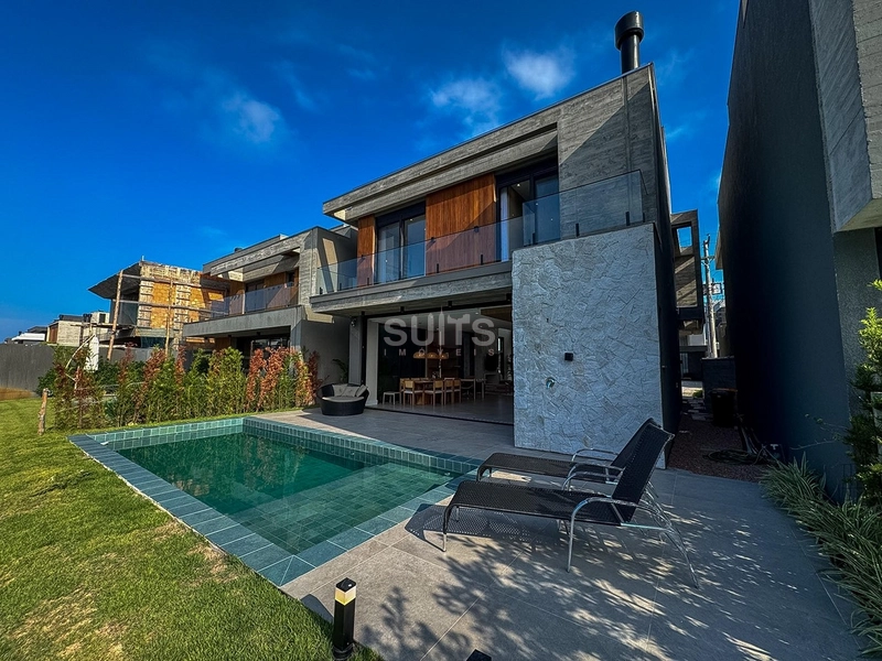 Excelente Sobrado Beira Lago no Condomínio Sunset: 16ª foto da galeria de imagens do imóvel