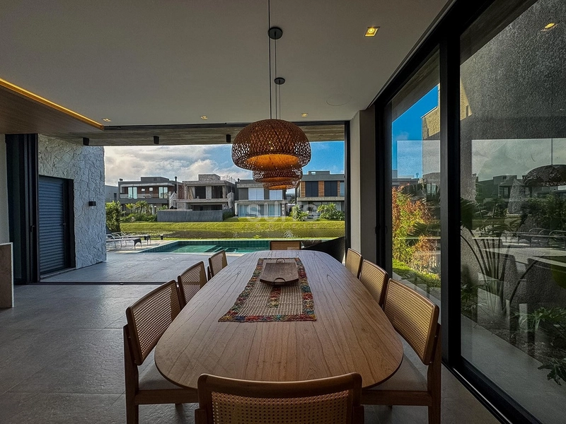 Excelente Sobrado Beira Lago no Condomínio Sunset: 10ª foto da galeria de imagens do imóvel