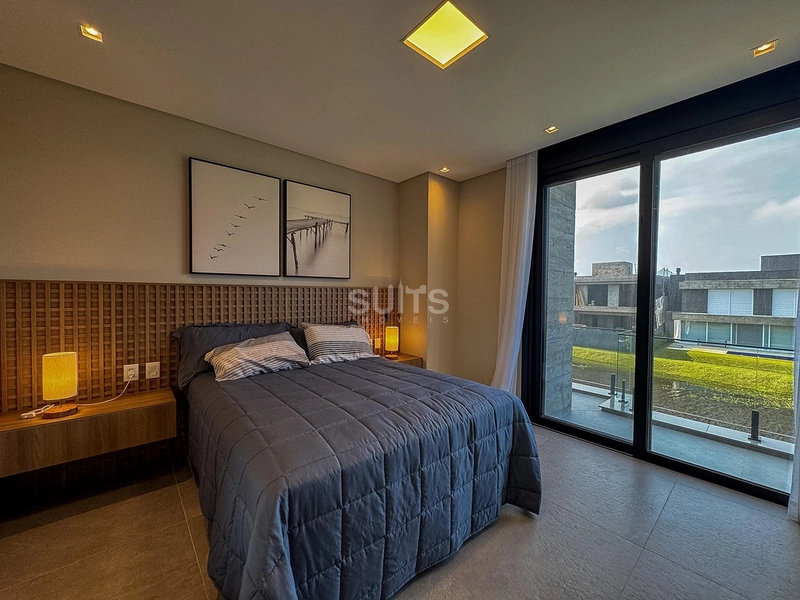 Excelente Sobrado Beira Lago no Condomínio Sunset: 34ª foto da galeria de imagens do imóvel