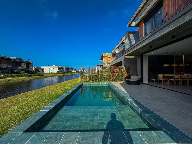 Excelente Sobrado Beira Lago no Condomínio Sunset: 17ª foto da galeria de imagens do imóvel