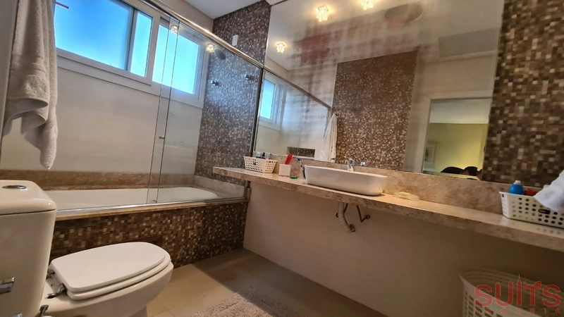 Lindíssima mansão próxima ao clube non condomínio Malibu: 20ª foto da galeria de imagens do imóvel