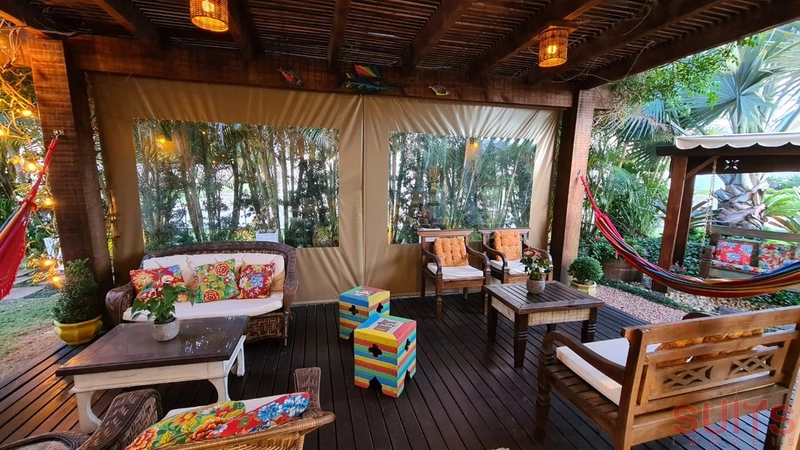 Lindíssima mansão próxima ao clube non condomínio Malibu: 9ª foto da galeria de imagens do imóvel