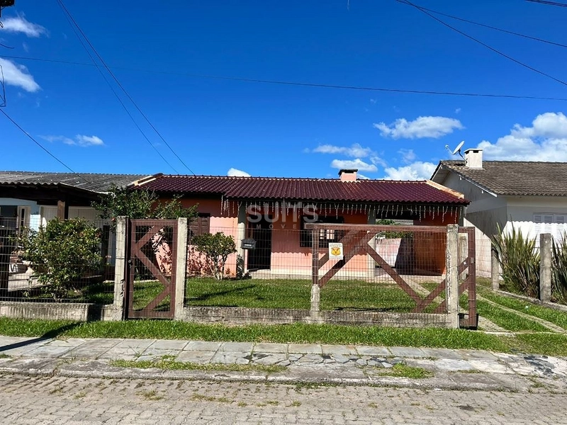 Excelente casa à venda no Centro : 3ª foto da galeria de imagens do imóvel
