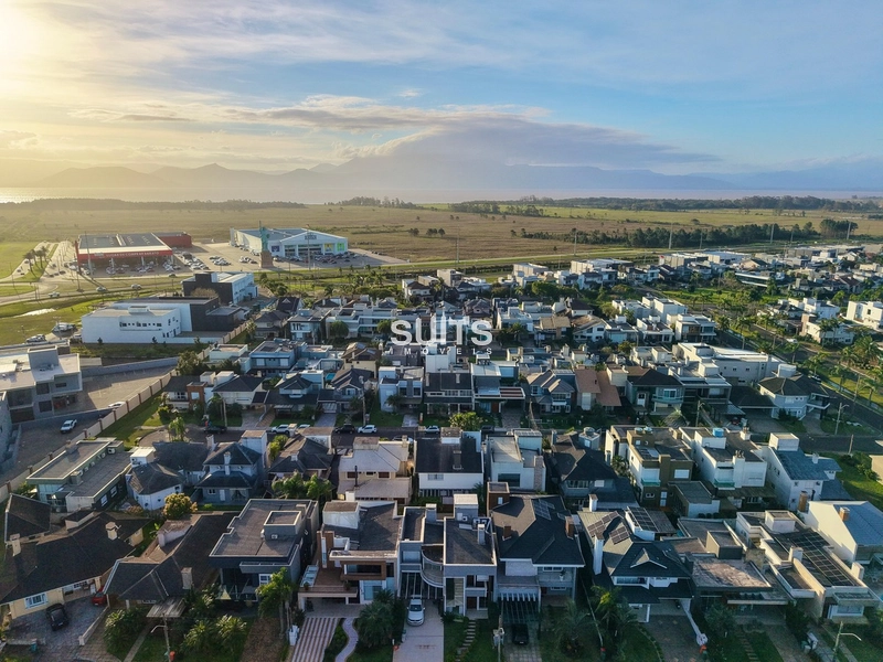 Excelente sobrado à venda no condomínio Condado de Capão: 4ª foto da galeria de imagens do imóvel