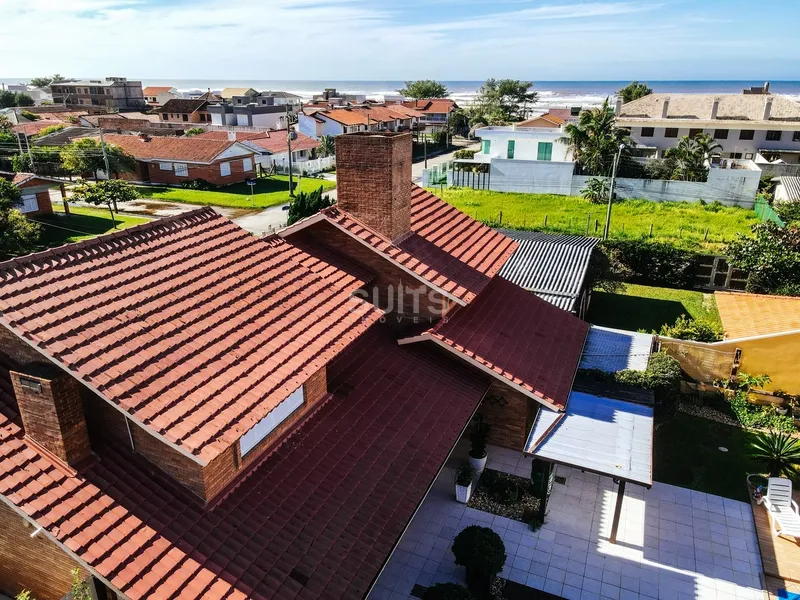 Excelente sobrado a poucos metros do mar no Centro de Xangri-Lá: 22ª foto da galeria de imagens do imóvel