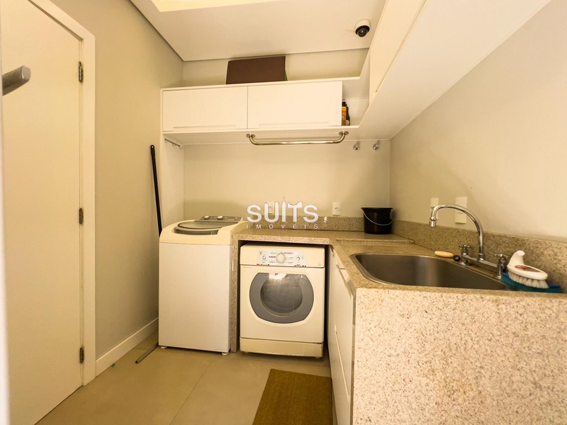 Excelente sobrado de 02 terrenos no Malibu : 32ª foto da galeria de imagens do imóvel