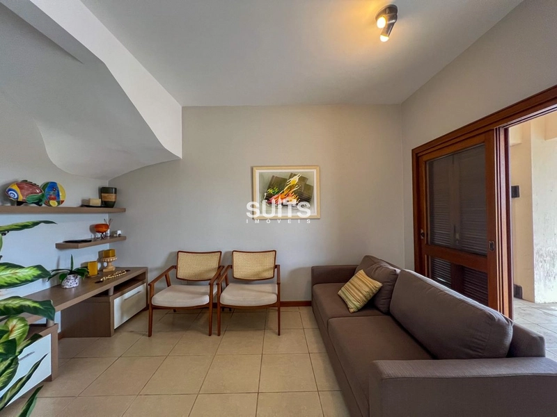 Excelente duplex à venda no Centro: 7ª foto da galeria de imagens do imóvel