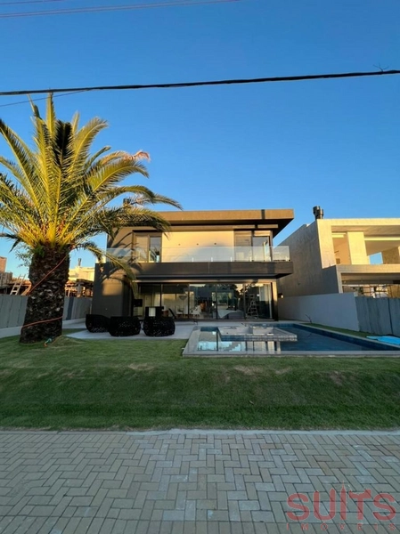 Incrível sobrado à venda no condomínio Velas da Marina: 4ª foto da galeria de imagens do imóvel