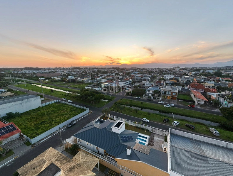 Casa única em Capão da Canoa : 40ª foto da galeria de imagens do imóvel