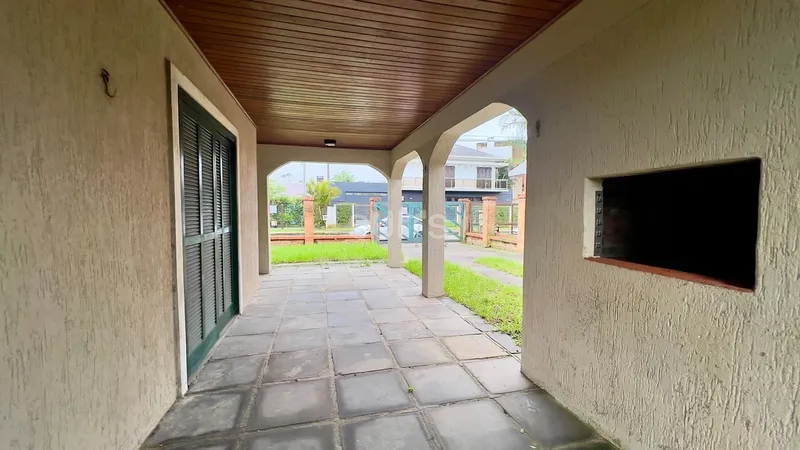 Ótima casa com amplo pátio na praia de Atlântida: 5ª foto da galeria de imagens do imóvel