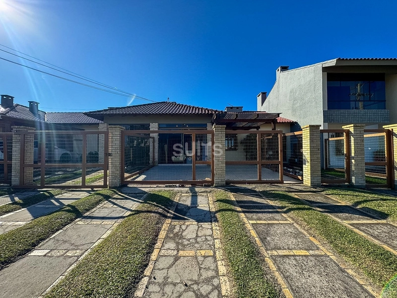 Excelente casa à venda no Centro : 2ª foto da galeria de imagens do imóvel