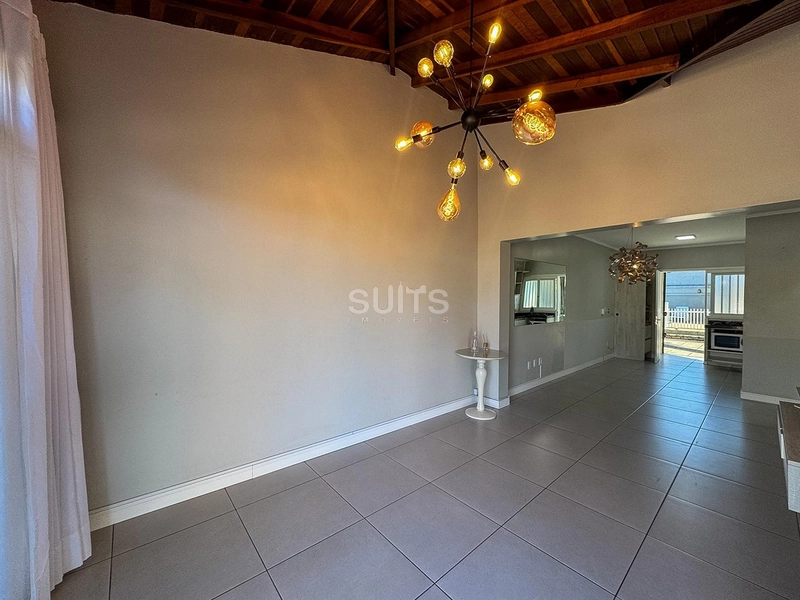 Excelente casa à venda no Centro : 7ª foto da galeria de imagens do imóvel