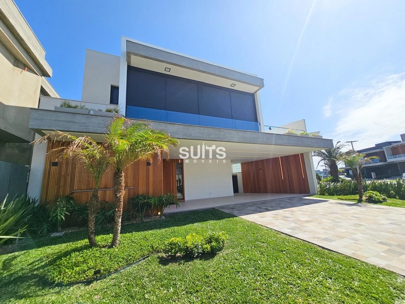 Excelente Sobrado no Condomínio Sunset com 5 Suítes: 2ª foto da galeria de imagens do imóvel