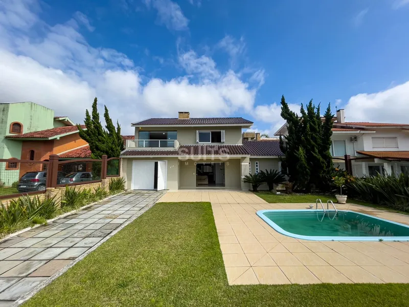 Excelente sobrado à 01 quadra do mar na praia de Remanso em Xangri-Lá: 2ª foto da galeria de imagens do imóvel