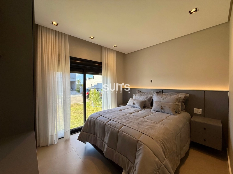 Lindo Sobrado com Vista para o Lago no Condominio Sunset: 18ª foto da galeria de imagens do imóvel