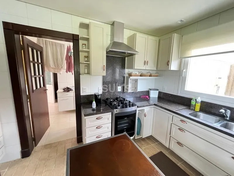 Sobrado beira lago no condomínio Green Village Golf Club: 12ª foto da galeria de imagens do imóvel