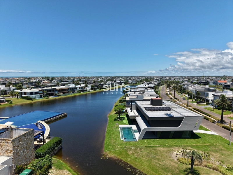 Excelente mansão á venda no Condomínio Enseada: 5ª foto da galeria de imagens do imóvel