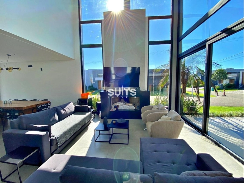 Belo sobrado de esquina no condomínio Blue em Xangri-Lá: 6ª foto da galeria de imagens do imóvel