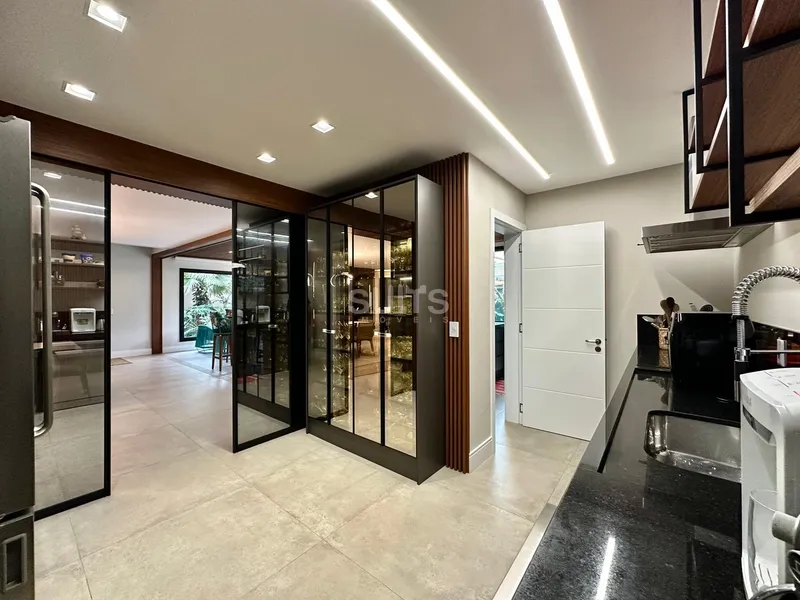 Excelente Sobrado no Condomínio Playa Vista  com 5 Suítes: 11ª foto da galeria de imagens do imóvel