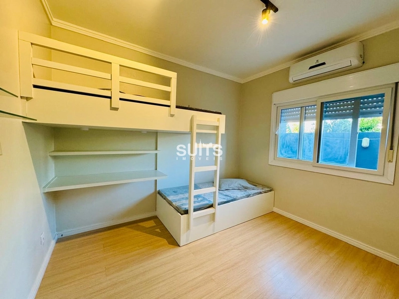 Belíssima Casa de Esquina  em Noiva do Mar: 12ª foto da galeria de imagens do imóvel