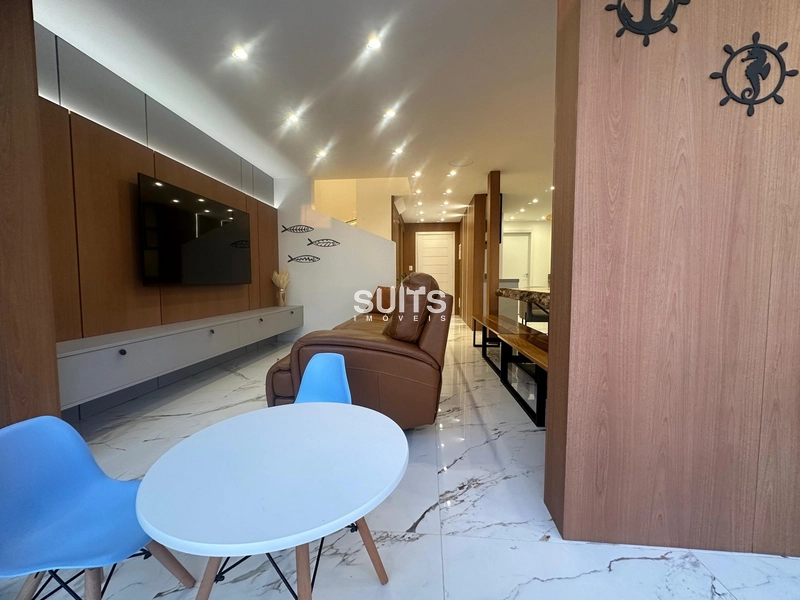 Excelente sobrado à venda no condomínio Pateo Marbella em Xangri-lá: 1ª foto da galeria de imagens do imóvel