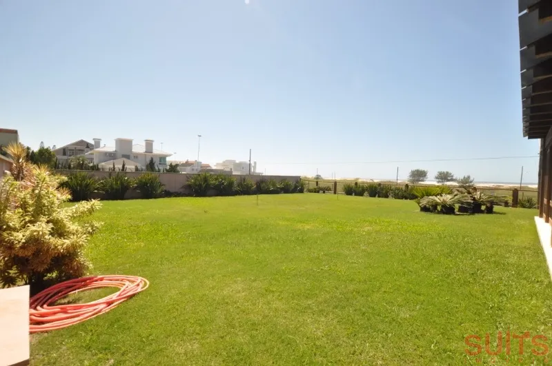 Excelente Imóvel próximo ao mar em Atlantida: 23ª foto da galeria de imagens do imóvel