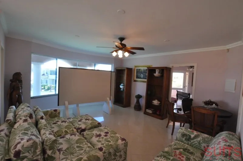 Excelente Imóvel próximo ao mar em Atlantida: 17ª foto da galeria de imagens do imóvel