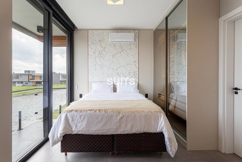 Excelente sobrado beira lago no condomínio Sunset: 31ª foto da galeria de imagens do imóvel