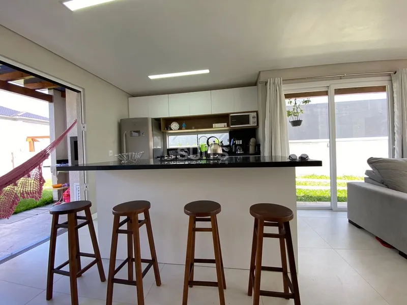 Ótimo sobrado a poucos metros do mar na praia de Noiva do Mar: 8ª foto da galeria de imagens do imóvel