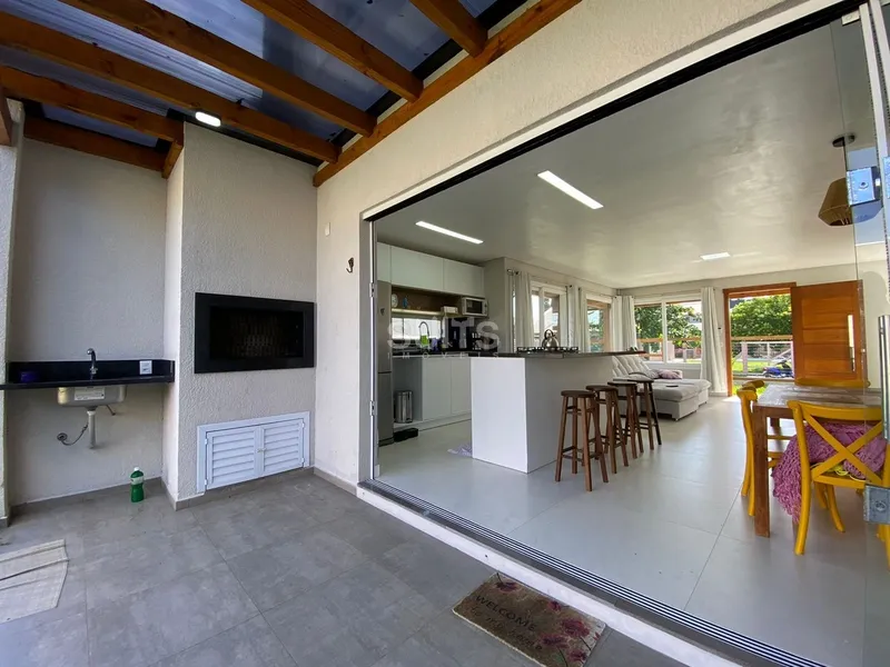 Ótimo sobrado a poucos metros do mar na praia de Noiva do Mar: 11ª foto da galeria de imagens do imóvel