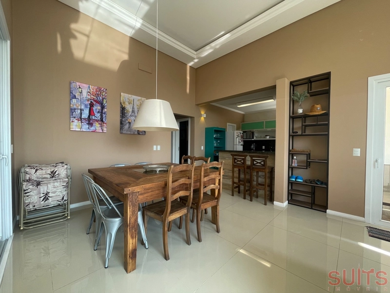 Excelente casa à venda no condomínio Las Palmas: 4ª foto da galeria de imagens do imóvel