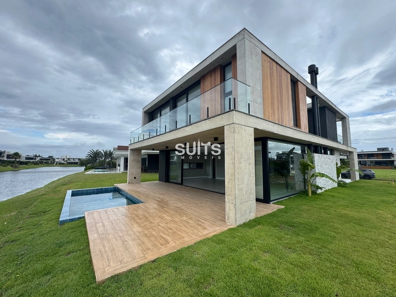 Excelente sobrado beira lago à venda no condomínio Celebration: 31ª foto da galeria de imagens do imóvel