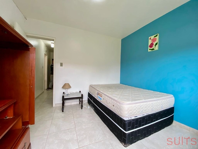 Ótima casa à poucos metros do mar na praia de Rainha do Mar: 10ª foto da galeria de imagens do imóvel