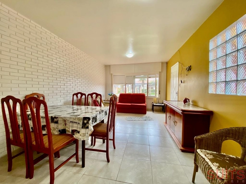 Ótima casa à poucos metros do mar na praia de Rainha do Mar: 5ª foto da galeria de imagens do imóvel