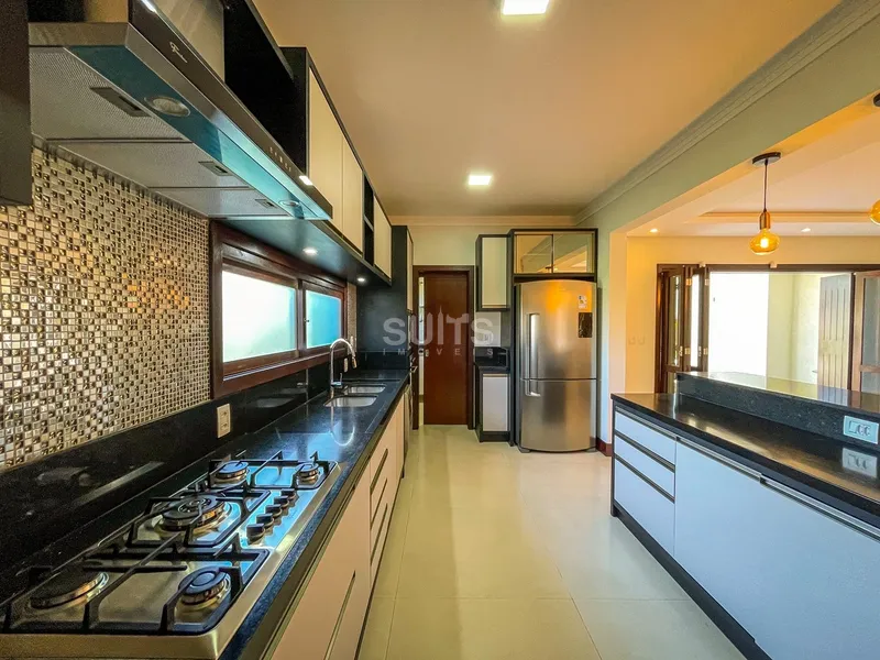 Excelente casa nova com piscina.: 16ª foto da galeria de imagens do imóvel