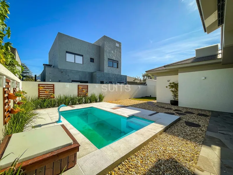 Excelente casa nova com piscina.: 24ª foto da galeria de imagens do imóvel