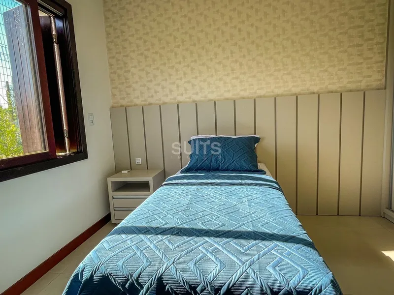 Excelente casa nova com piscina.: 28ª foto da galeria de imagens do imóvel