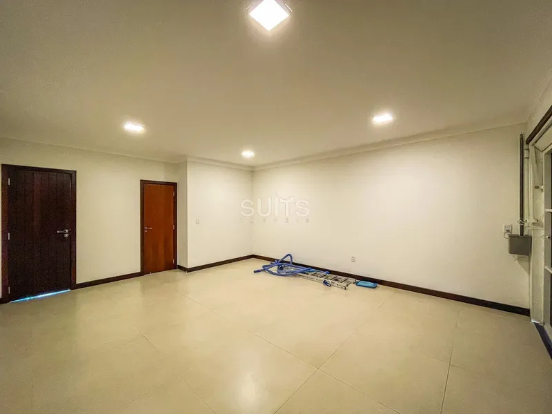 Excelente casa nova com piscina.: 18ª foto da galeria de imagens do imóvel