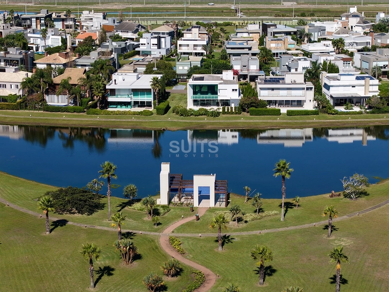 Excelente casa com fundos área verde no condomínio Ventura : 30ª foto da galeria de imagens do imóvel