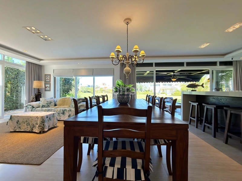 Excelente casa com fundos área verde no condomínio Ventura : 37ª foto da galeria de imagens do imóvel
