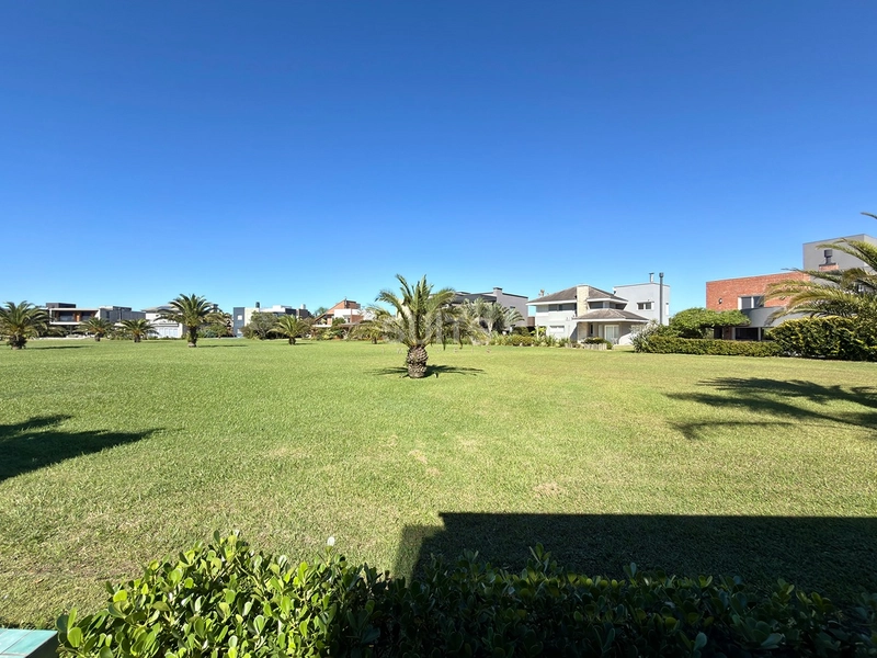 Excelente casa com fundos área verde no condomínio Ventura : 46ª foto da galeria de imagens do imóvel