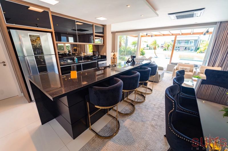 Excelente sobrado beira lago no condomínio Enseada: 39ª foto da galeria de imagens do imóvel