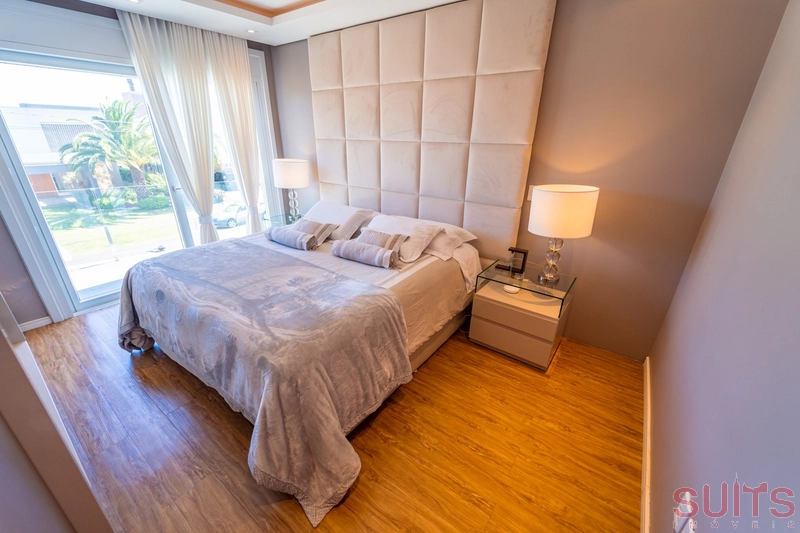 Excelente sobrado beira lago no condomínio Enseada: 63ª foto da galeria de imagens do imóvel