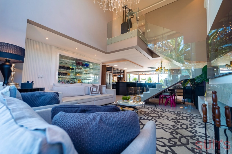 Excelente sobrado beira lago no condomínio Enseada: 27ª foto da galeria de imagens do imóvel