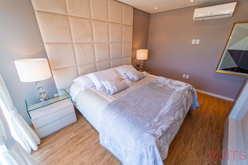 Excelente sobrado beira lago no condomínio Enseada: 64ª foto da galeria de imagens do imóvel