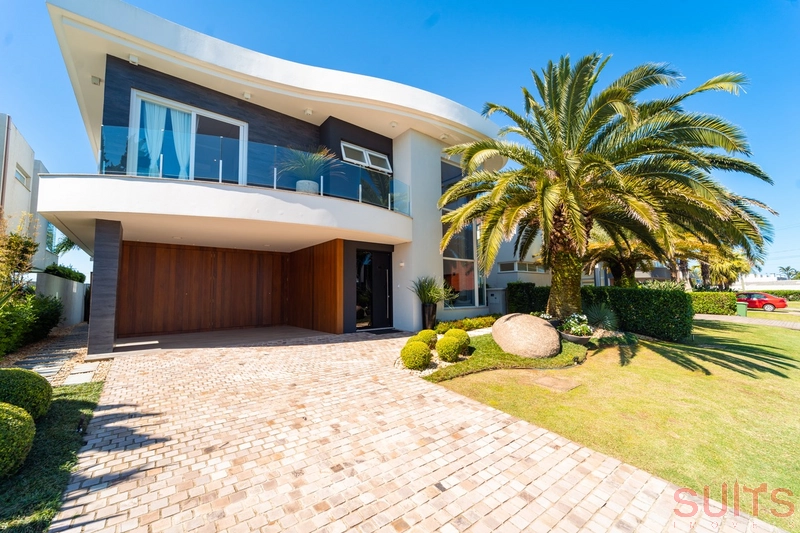 Excelente sobrado beira lago no condomínio Enseada: 76ª foto da galeria de imagens do imóvel