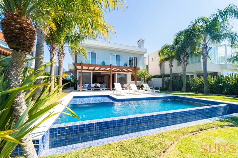 Excelente sobrado beira lago no condomínio Enseada: 13ª foto da galeria de imagens do imóvel